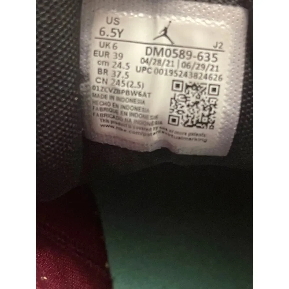Nike Air Jordan 1 Low SE in the 